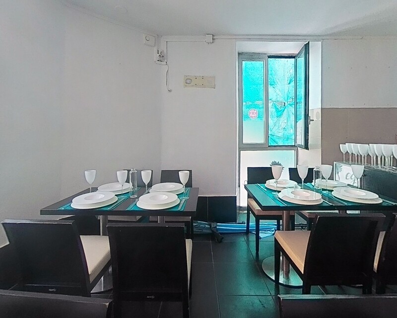 Restaurant à louer en plein centre-ville de Melun - Emplacement idéal  - Dining-room  1 