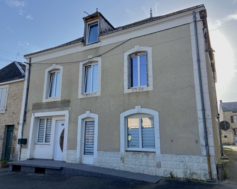 Maison rénovée en 4 appartements  - 5411a1f2-c896-4f71-96e5-9a9cd92726c4