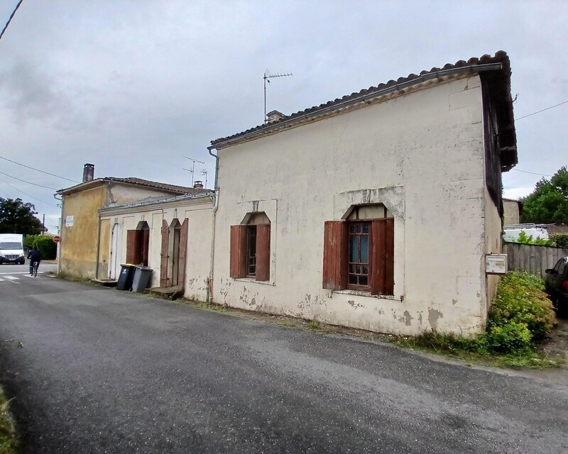 Ensemble immobilier à rénover  – Blaye 72 000€ FAI - 20240907 100031