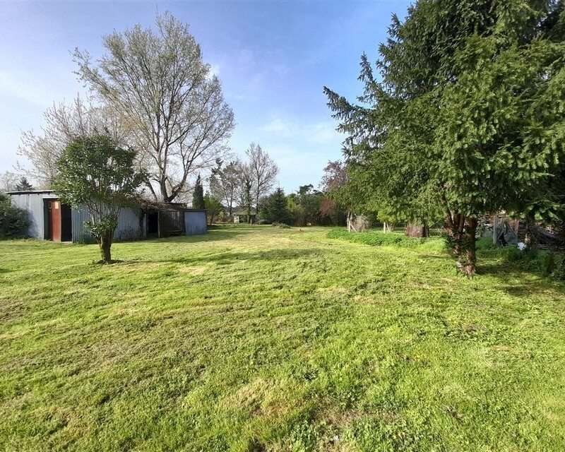 Moulis-en-Médoc, Garage sur terrain 800m2 - 20230329 103246