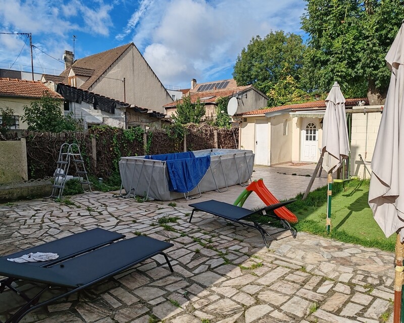 Maison 5 pièces avec terrasse et dépendance. - Img 20241001 105842