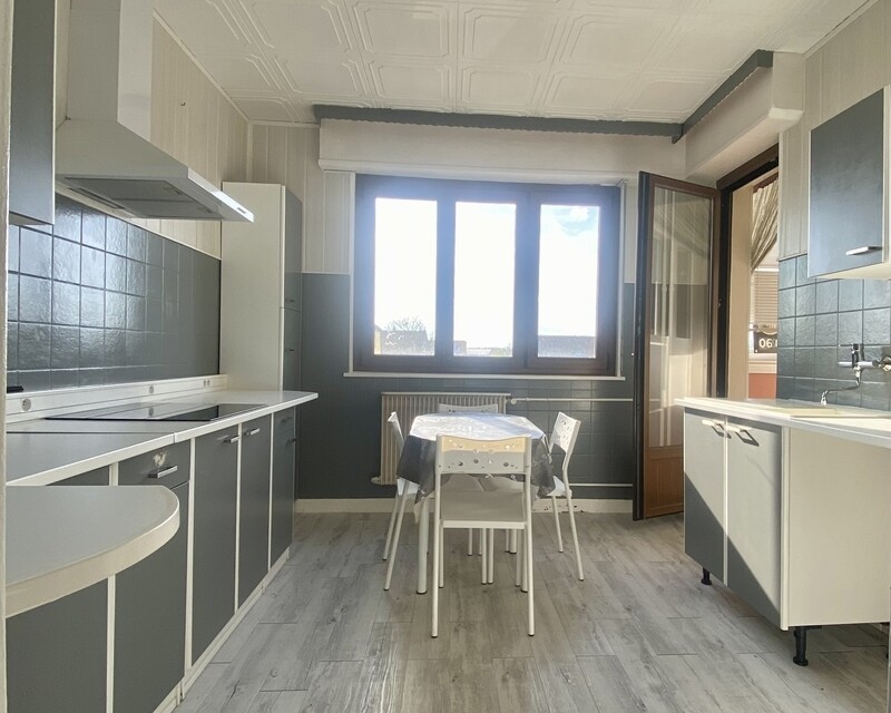  Vente sur Offre de Prix : Appartement de 77 m² à Kingersheim - Cuisine 