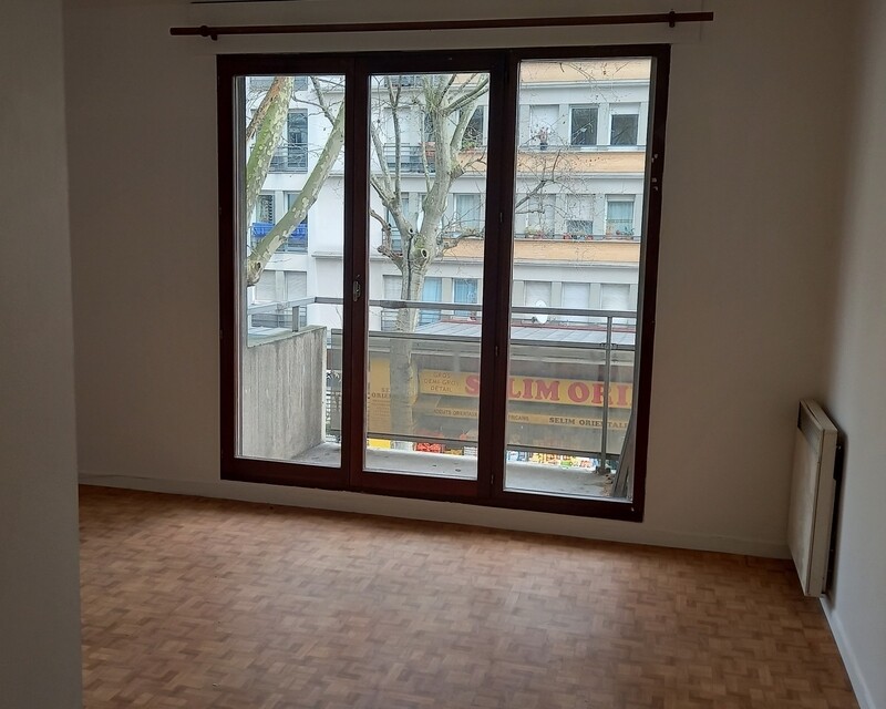 Bel appartement T2, 52m2, balcons, 75019 Paris - Séjour 