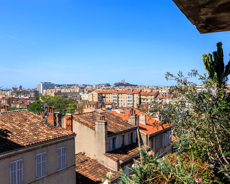 Plein Sud. Dernier étage, appartement 3 pièces de 66m2 avec balcons.  - Blancarde-5