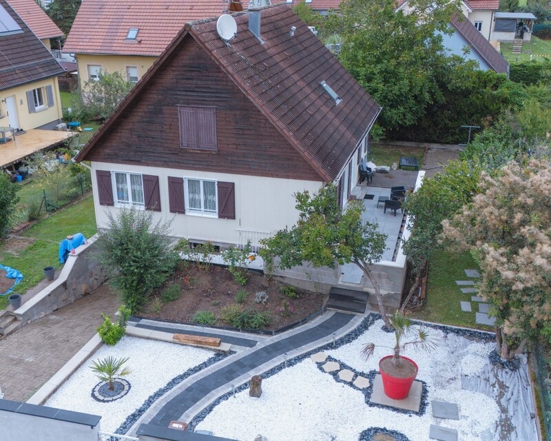 Maison familiale 140 m² avec jardin et garage à Thann (68800) - Image00023-