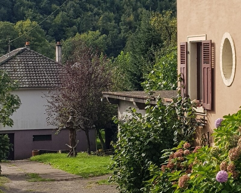 Ensemble immobilier 2 maisons sur 2600M² - Ensemble 1