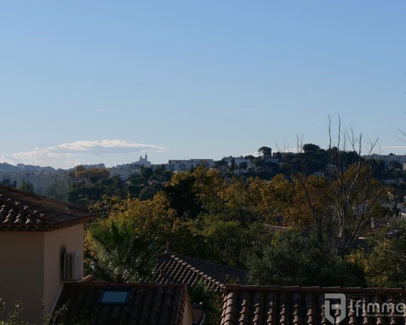  Proche Caillols, villa T5, piscine et garage - VUE NOTRE DAME