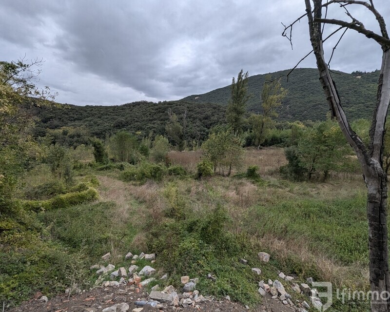 Terrain agricole - bord de rivière - VUE D'EN HAUT