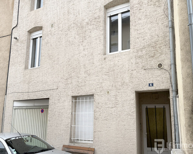 Vends Immeuble de 3 appartements à Boulay Centre - Façade immeuble